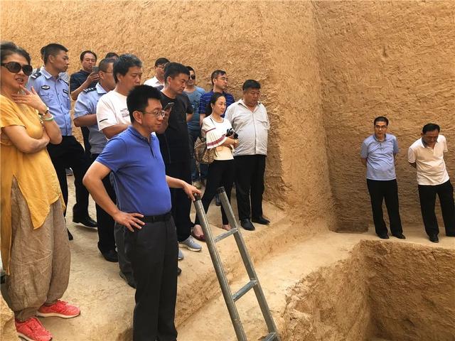 「文物」陕西：涉案赃款630万被盗文物402件 特大盗掘古墓葬案告破