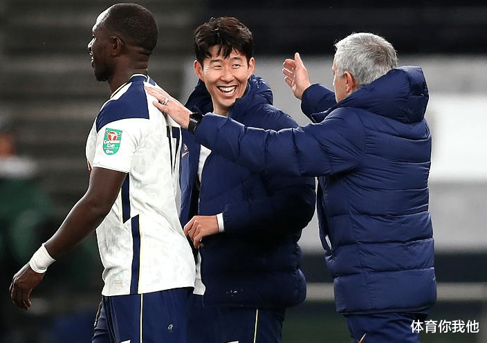 熱刺|受傷還想比賽？穆帥漂亮“攔截”熱刺這核心：你先過(guò)掉我再說(shuō)