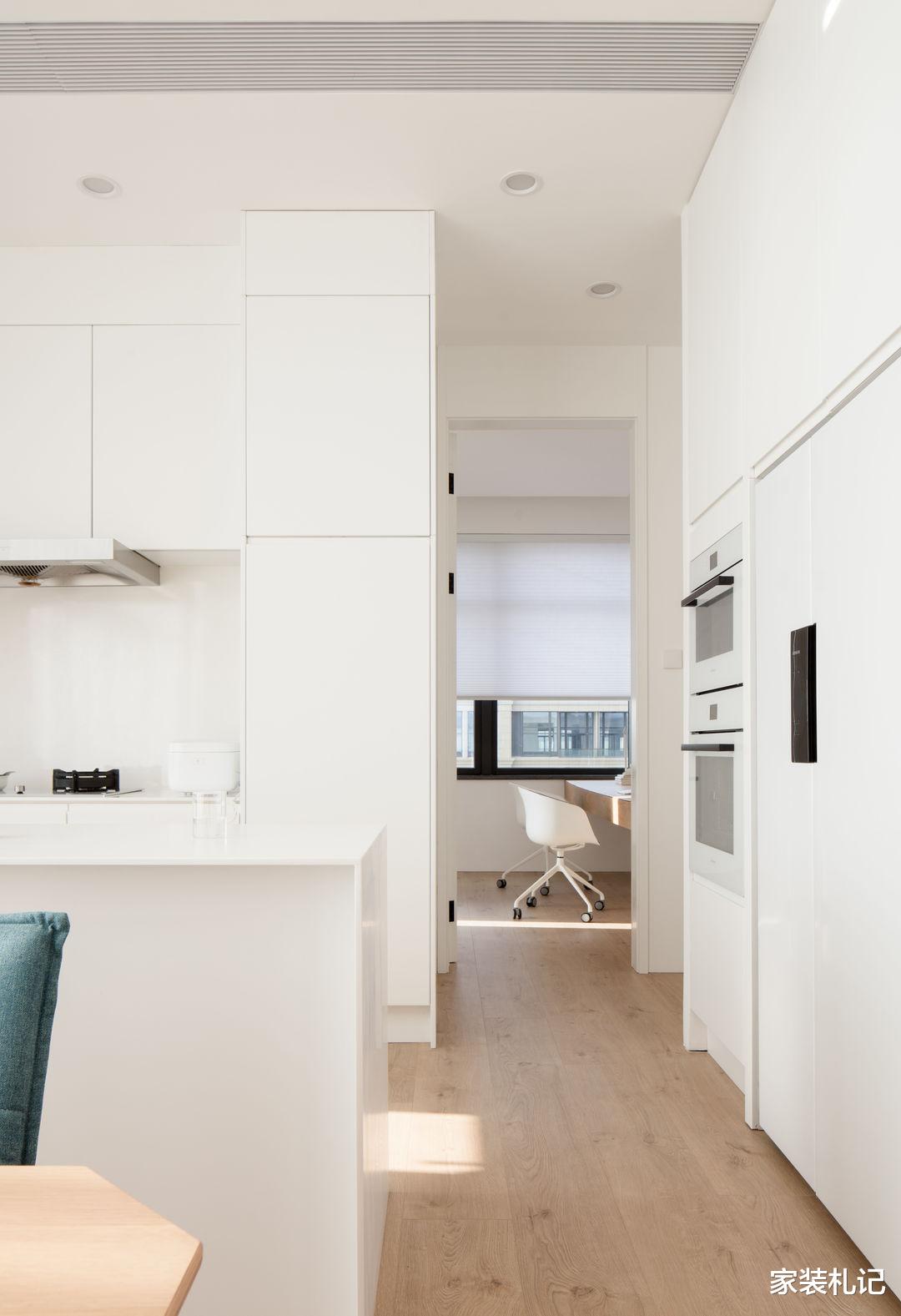 设计师|追求极简，125㎡宛如家徒四壁！可能只有尝试过，才知道有多爽