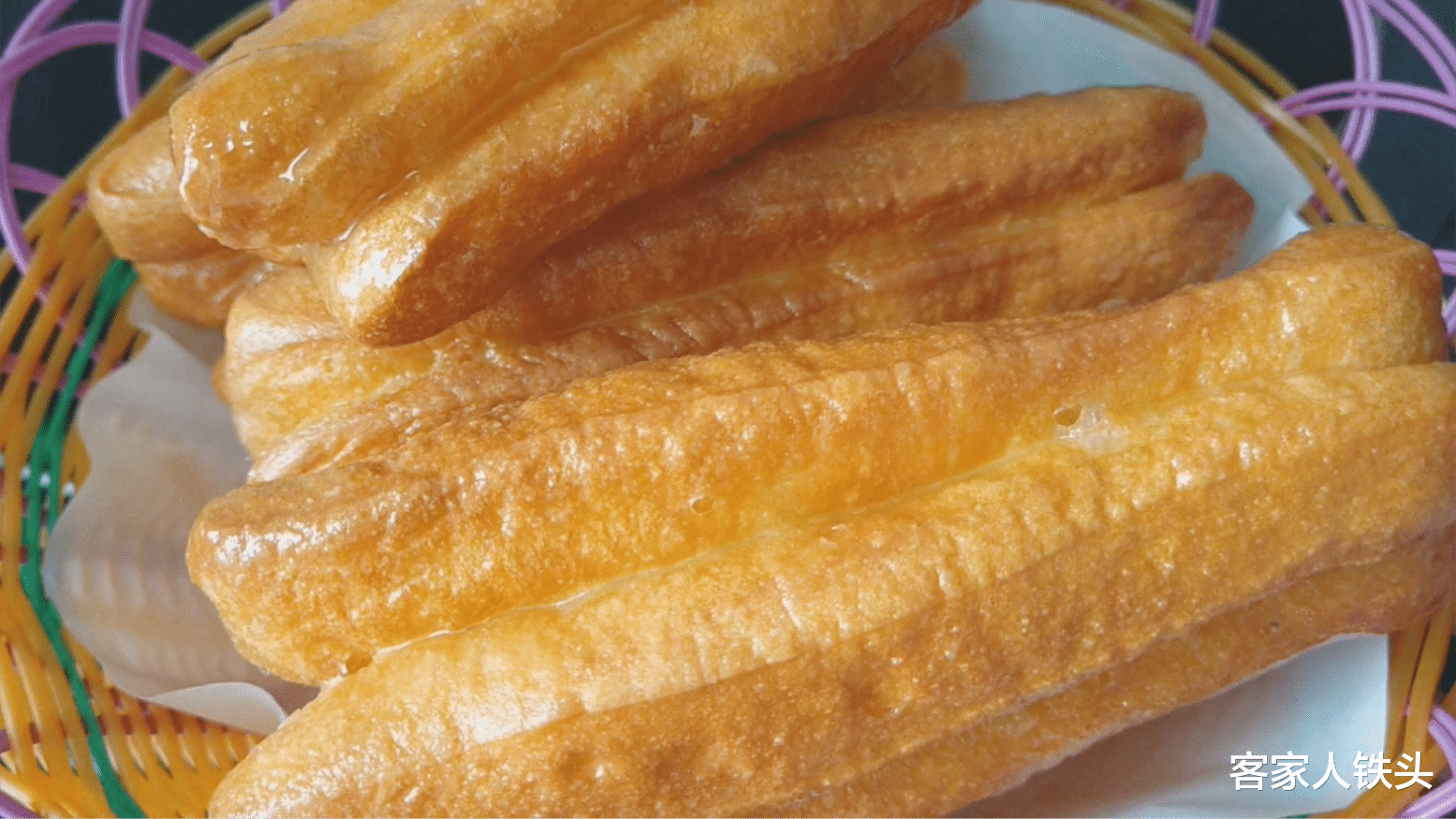 ##想吃油条?告诉你详细配方与做法,好吃放心做法简单,一看就想吃