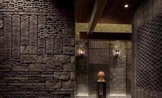 「」当瓦片遇上了设计，看看瓦片这种材料，如今庭院设计中变得不一样