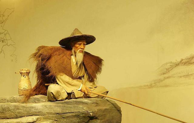 鲢鳙|什么是路亚钓法？你需要一艘路亚艇，还得有辆皮卡