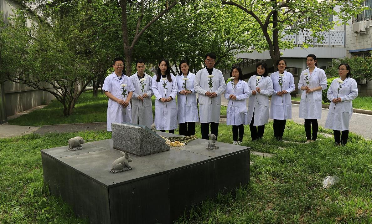 中国科学院大学▲没有985、211头衔，这些大学的录取分数线并不低，市场认可度高