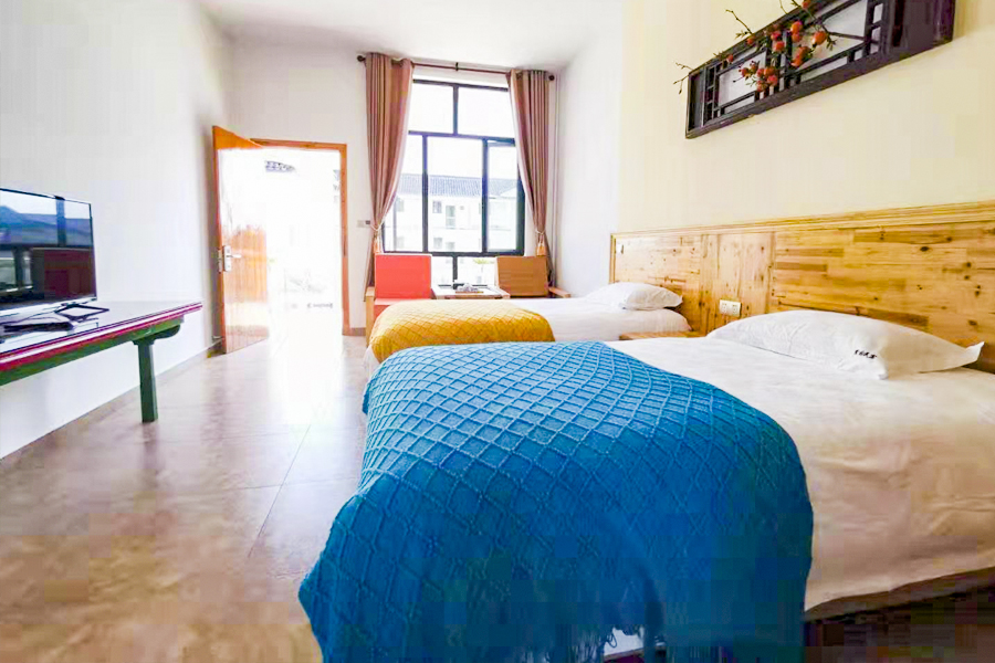 浦城：这家占地30000平，自带果园垂钓区，还拥有泳池的西山民宿，来的人都是包栋！