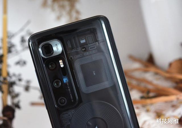 一加科技|120W+50W,发布仅一个月,国内高端旗舰月销榜单强势登顶第一