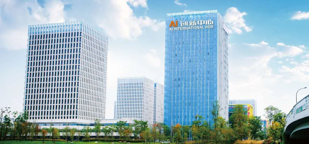 成都高新 满足市民个性化出行需求 滴滴公交成都高新段开始运行啦！