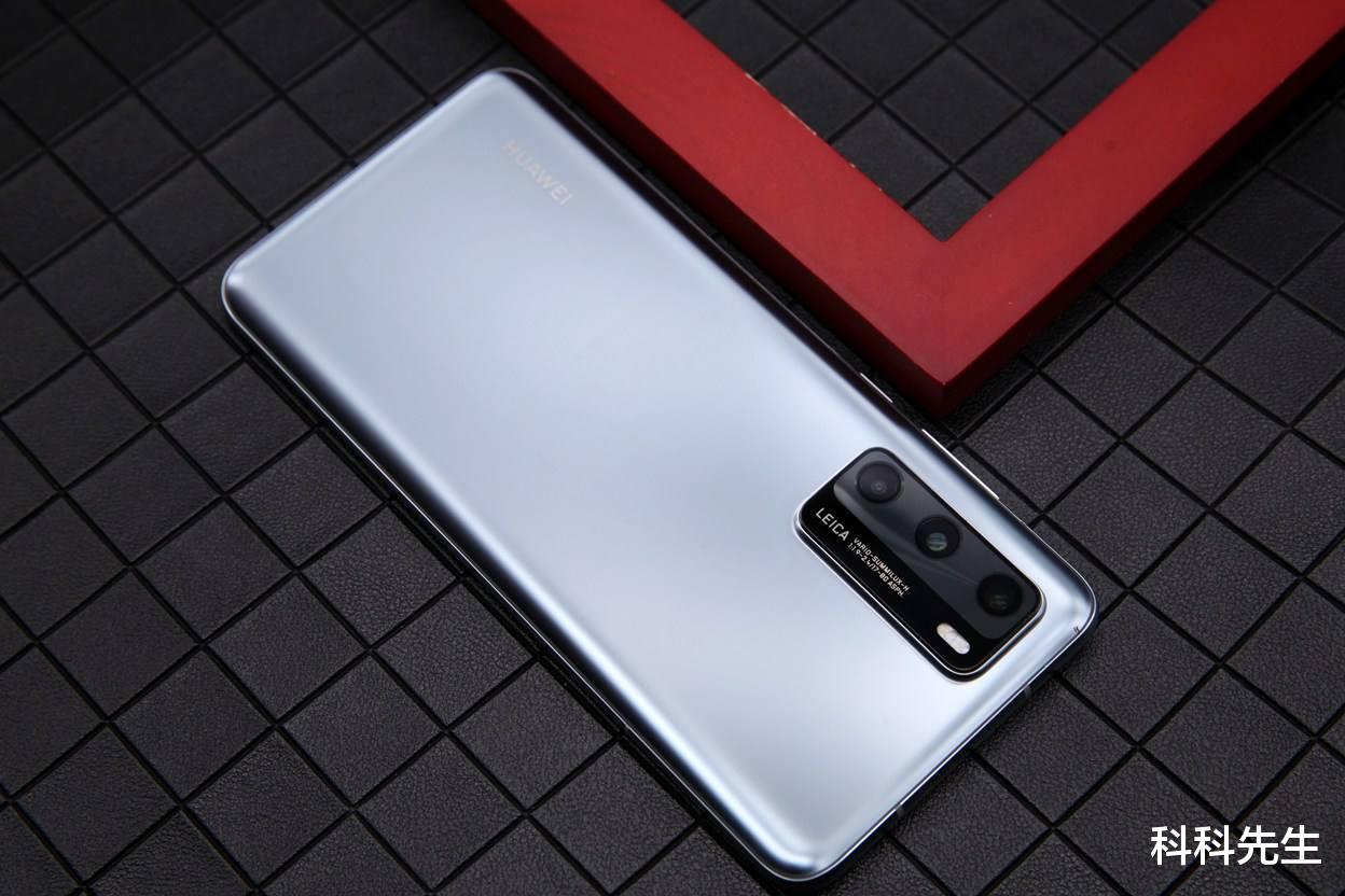 #华为p40#为什么“懂手机”的群体都不喜欢华为手机？网友发出四个灵魂拷问！