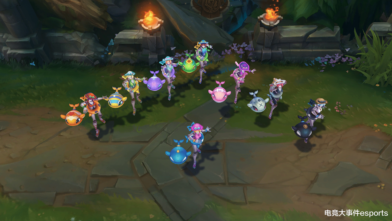 #辛德拉#LOL设计师回应泳池派对皮肤的调整意见：皇子不会有腿毛，辛德拉Q技能特效有微调