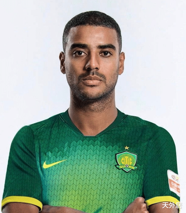 『国足』国足归化第4人！狂赞中国接纳他的家人，亲自转发怕外界没听到