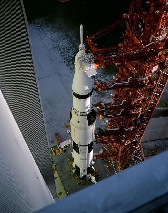 土星5号@深入解读土星5号火箭强大的根本原因！