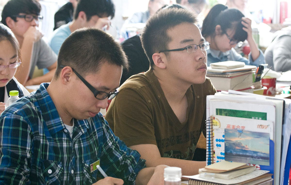教育厅|教育厅最新通知,高三学生炸锅了,家长欲哭无泪