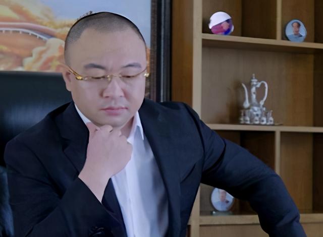 快手视频|快手神壕东方阿保疑似怒怼辛巴，喊话电商供应链我就跟你干到底（原创）