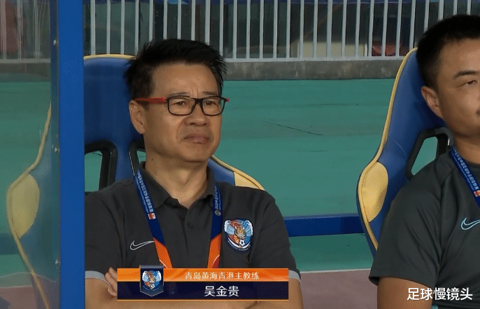 中超|14分钟3球!重庆队踢疯了,3大外援破门,张外龙激动跪地庆祝