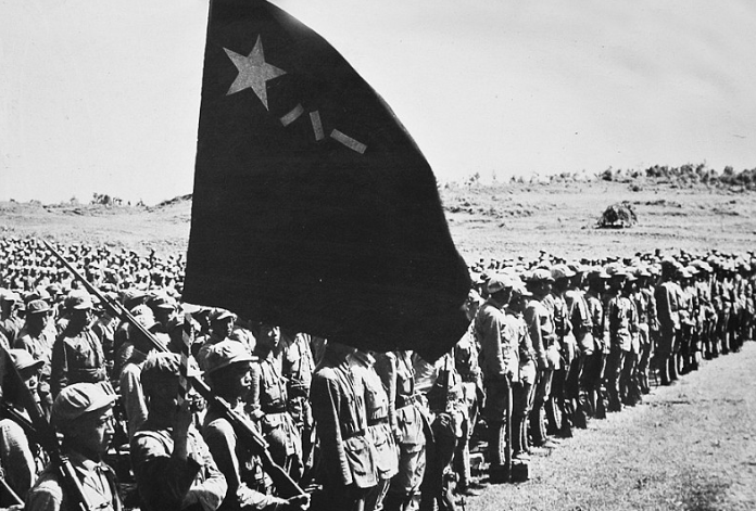 国民党|1975年特赦的国军2名中将战犯，坚持要回台湾，他们成功了吗