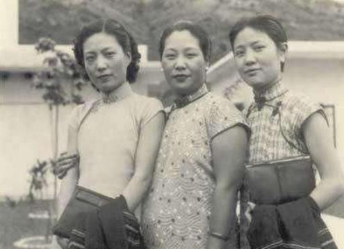 「杜月笙」杜月笙在香港病逝后，他的姨太太孟小冬结局如何？