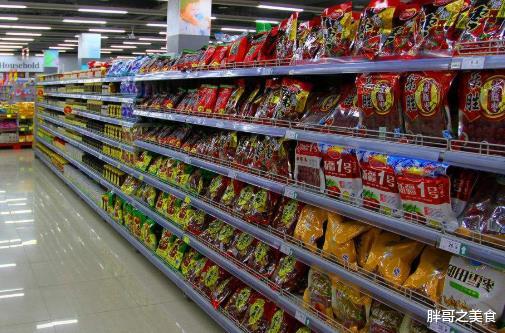 榴莲|大润发有3种“尴尬”零食，明明美味又廉价却无人问津，导购：都不识货