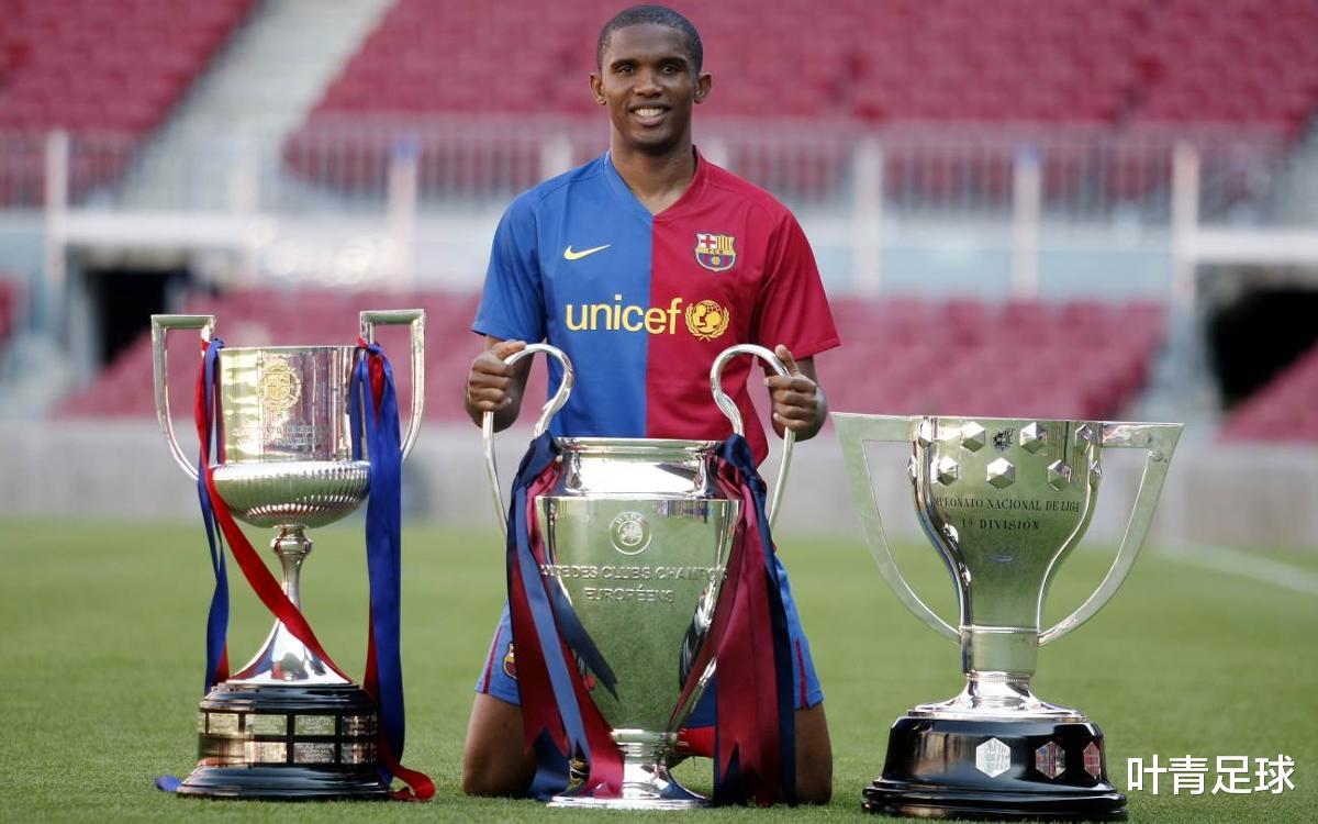 「罗纳尔多」427球+3座欧冠！昔日巴萨巨星只服1人：唯有罗纳尔多比我强