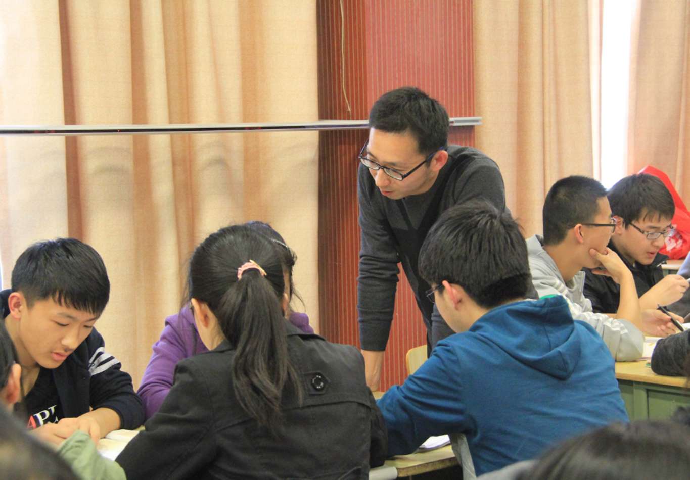 大学|这四大专业看起来不起眼，但实用性很强，毕业就是“金饭碗”