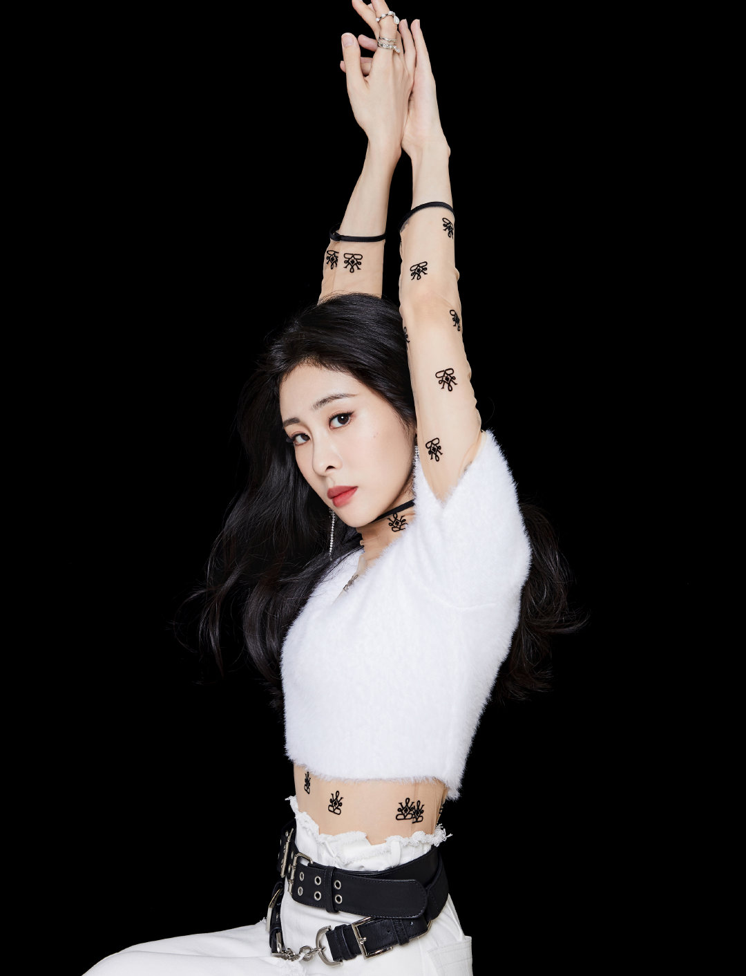 周深|周深、梁博、希林娜依.高，好声音为什么只有那英的学员依然活跃？