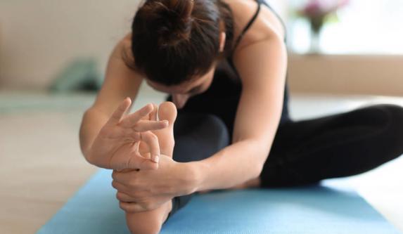 肝脏|养肝要趁早?这3种伤肝食物,要少吃!肝开始不好,10表现逃不掉