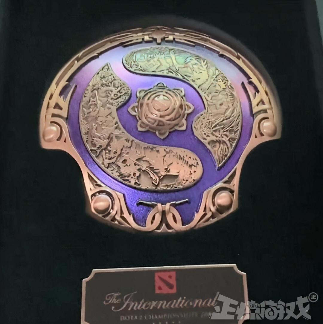 王者荣耀|Dota2玩家绝症去世，却选择把不朽盾留给了朋友，RNG战队都来转发