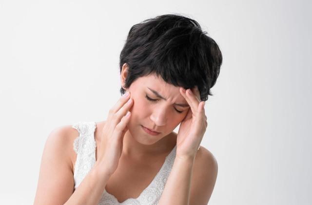 更年期|正在经历更年期的女性朋友们,如果您有这3表现,请尽快调整过来