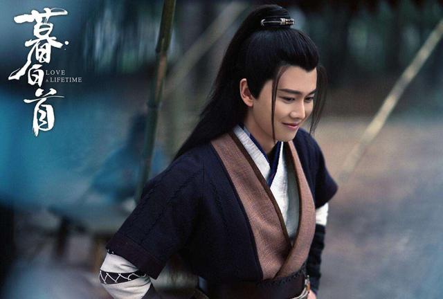 『杨紫』演员指数最新排名，王一博下滑严重，杨紫掉出榜单，榜首实至名归