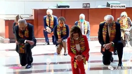 『特朗普』拒绝下跪的特朗普赢得沉默的大多数