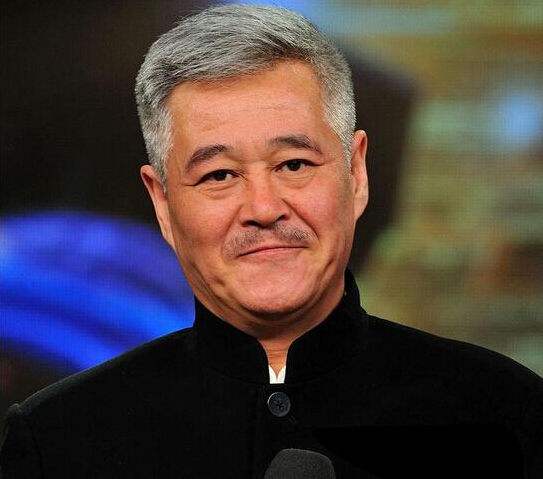 「赵本山」他是赵本山得意弟子!如今被“全网通缉”,这回师父来也救不了你!