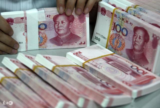 【生肖】菩萨庇佑，未来7天钱财自动找上门，买个彩票都能中大奖的生肖