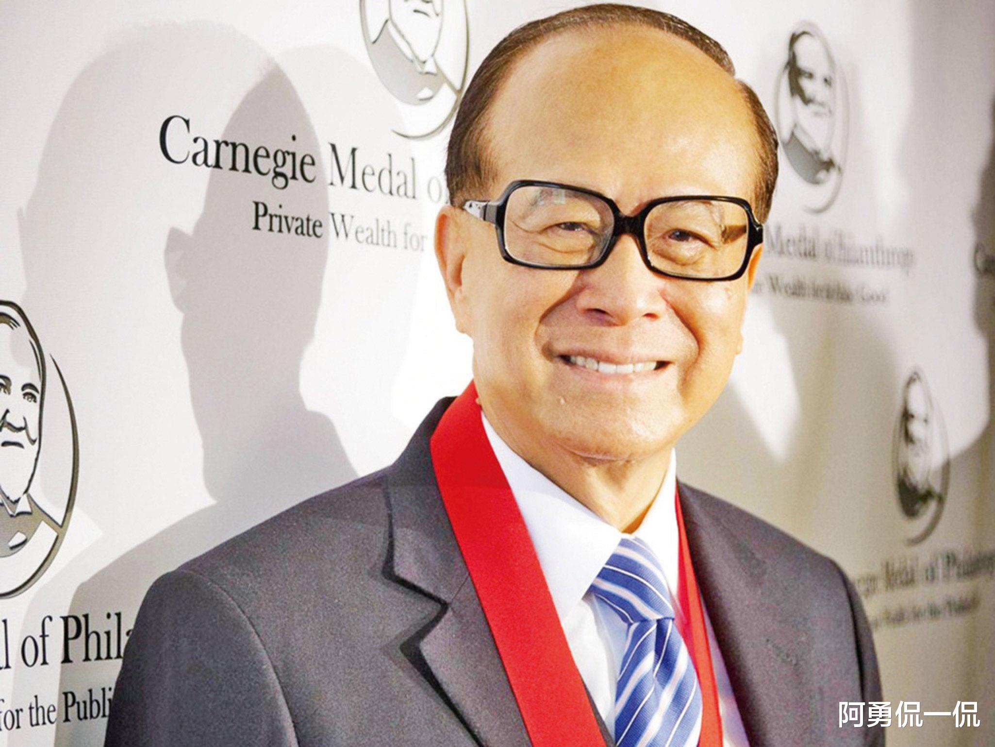 美国国债|李嘉诚万万没想到，4000亿终究“打水漂”！曹德旺笑了：早知如此