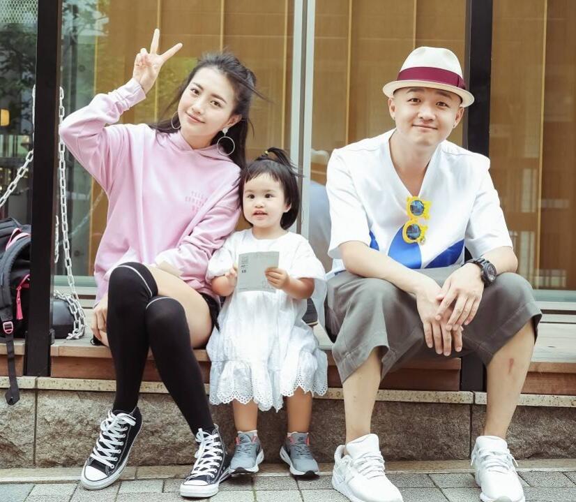 包文婧|包贝尔女儿的家教绝了！三年前包文婧曾被全网吐槽“低能妈妈”？