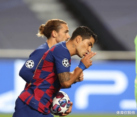 巴塞罗那|巴萨2-8揪出一败笔！临场变阵被打爆，一场只换2人，这天才不敢用