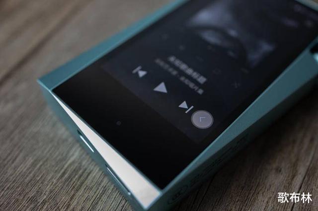 耳机|细品艾利和 A&norma SR25播放器：小钢炮更新了，这次大杯不加价