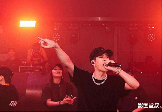 王一博|综艺《这就是街舞》，没有刻意安排的话，王一博战队今年夺冠