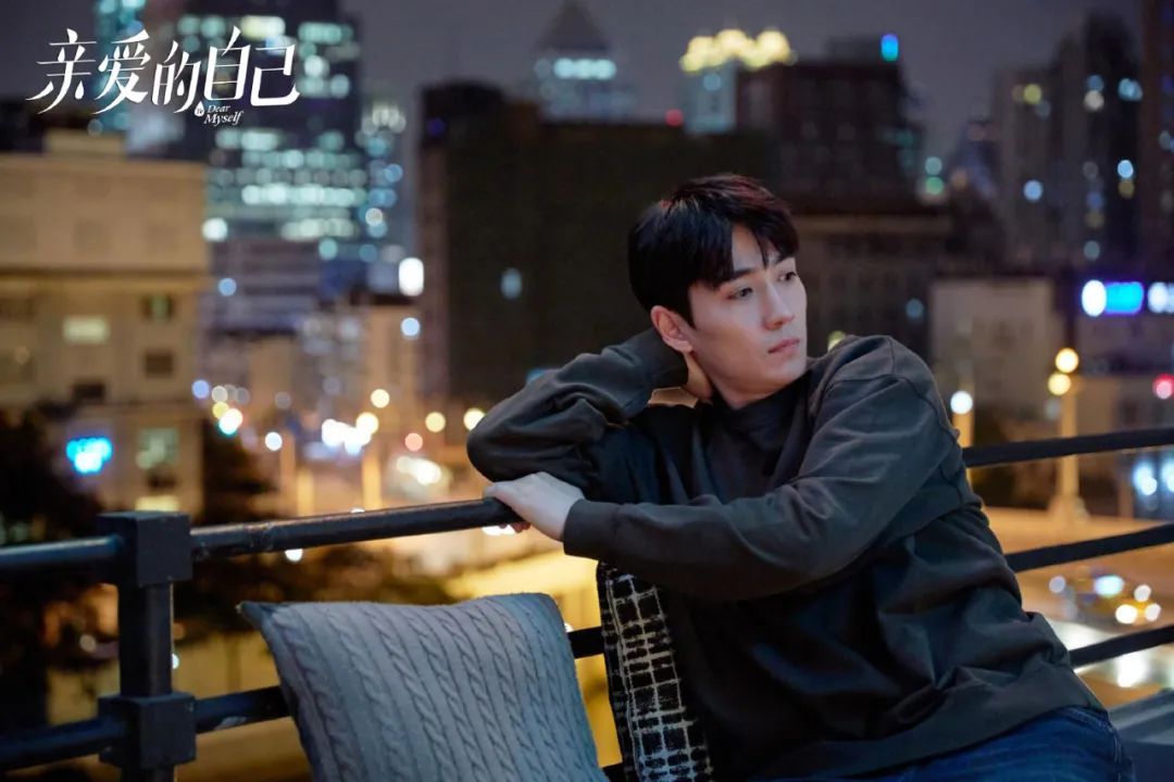 朱一龙|又一顶流男星因隐婚翻车了,网友扒出三代,力证实锤