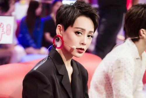 宁静|怼导演、剃光头，想在娱乐圈躺着挣钱的宁静，连姜文都说惹不起