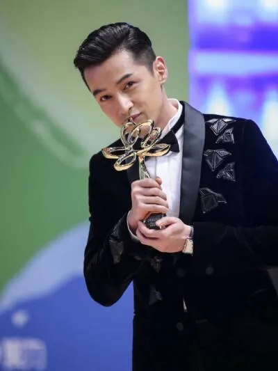 杨紫|顶流糊成这样不是没有原因的！