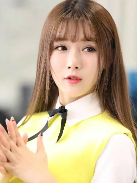 创造101|《创造101》淘汰选手,刘人语拍戏,而她成老板建立组合还上春晚!