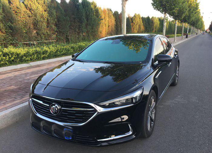 「别克君越」总算花23万拿下别克君越,提车90天,车主:这驾驶感受真没想到