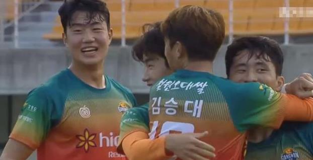 首尔FC@1-3！亚洲足坛爆大冷！前亚冠亚军大崩盘，1分钟连丢2球轰然倒下