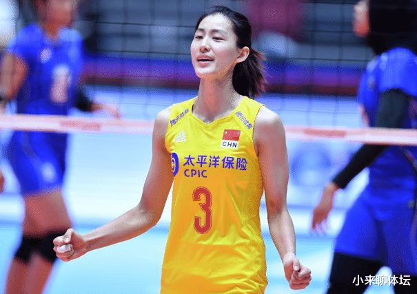 「林莉」中国女排集训队恐需淘汰6人！2人实力伯仲之间，1人默契不足