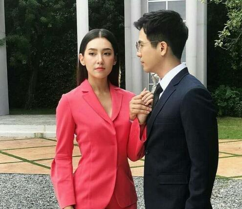 千谎百爱|又有两部泰剧定档了！《千谎百爱》中泰同步播，gun宝这部很期待