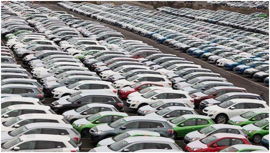 库存车|央视点名批评的4个车企，库存堆积成山，买车的时候需要谨慎