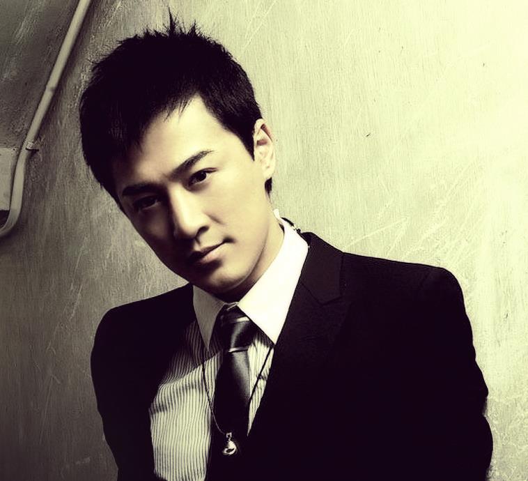 林峰|《使徒行者3》刚播，林峯又一新剧来袭，看到女主这剧追定了