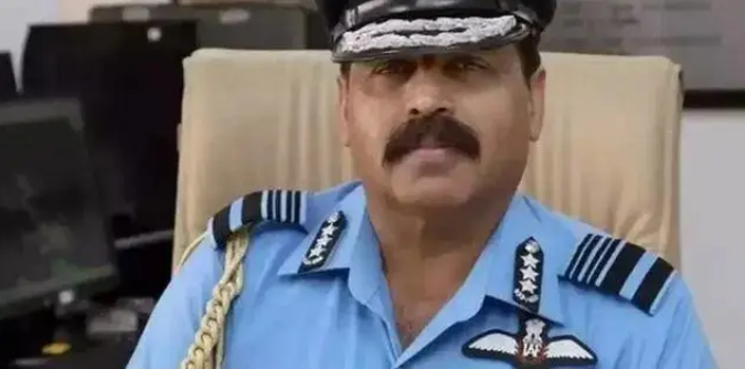 「莫迪」印空军参谋长前线视察，要求军机带弹巡航喜马拉雅，但莫迪已认怂