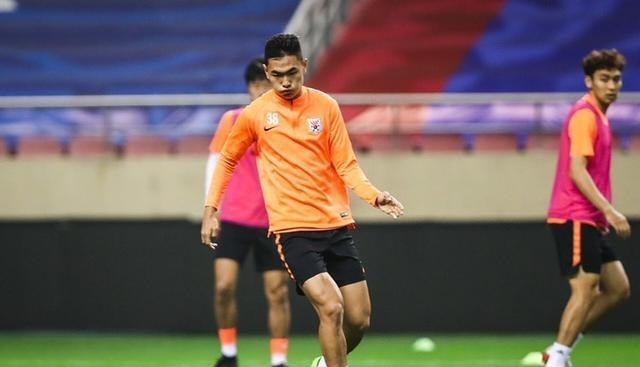 #山东鲁能#官宣！山东鲁能官方发布利好，李霄鹏迎回得力大将！