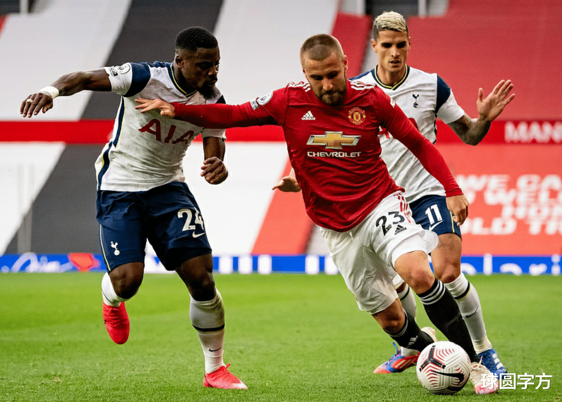 曼联|仅拿掉一个毒瘤？英媒预测曼联首发，索圣应将6亿先生摁在替补席