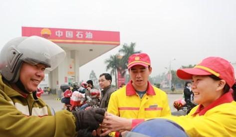 中国石油天然气集团|中石油6个月亏了300亿！收入明明全国第二，为啥还亏钱？钱去哪了