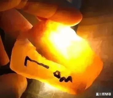 翡翠：这样靠技术玩翡翠赌石，赌垮的机率太低了，值得一试！